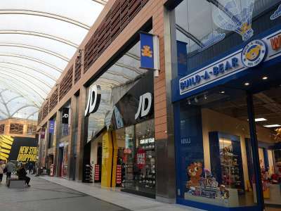 Retail/Shop in Livingston - photo 2