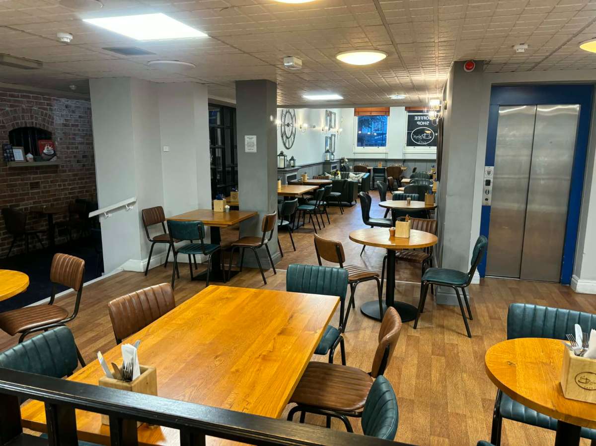 Retail/Shop in Grantham - photo 3