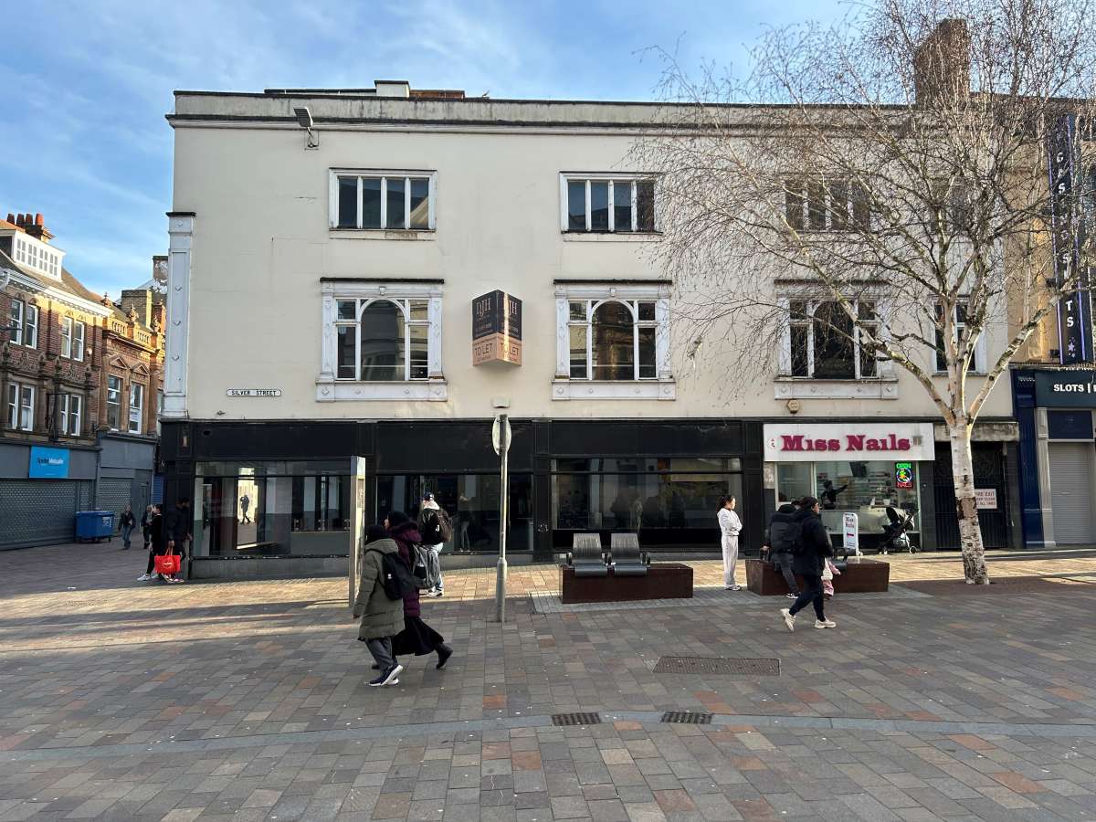 Retail/Shop in Leicester - photo 2