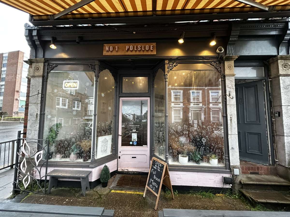 Retail/Shop in Exeter - photo 2