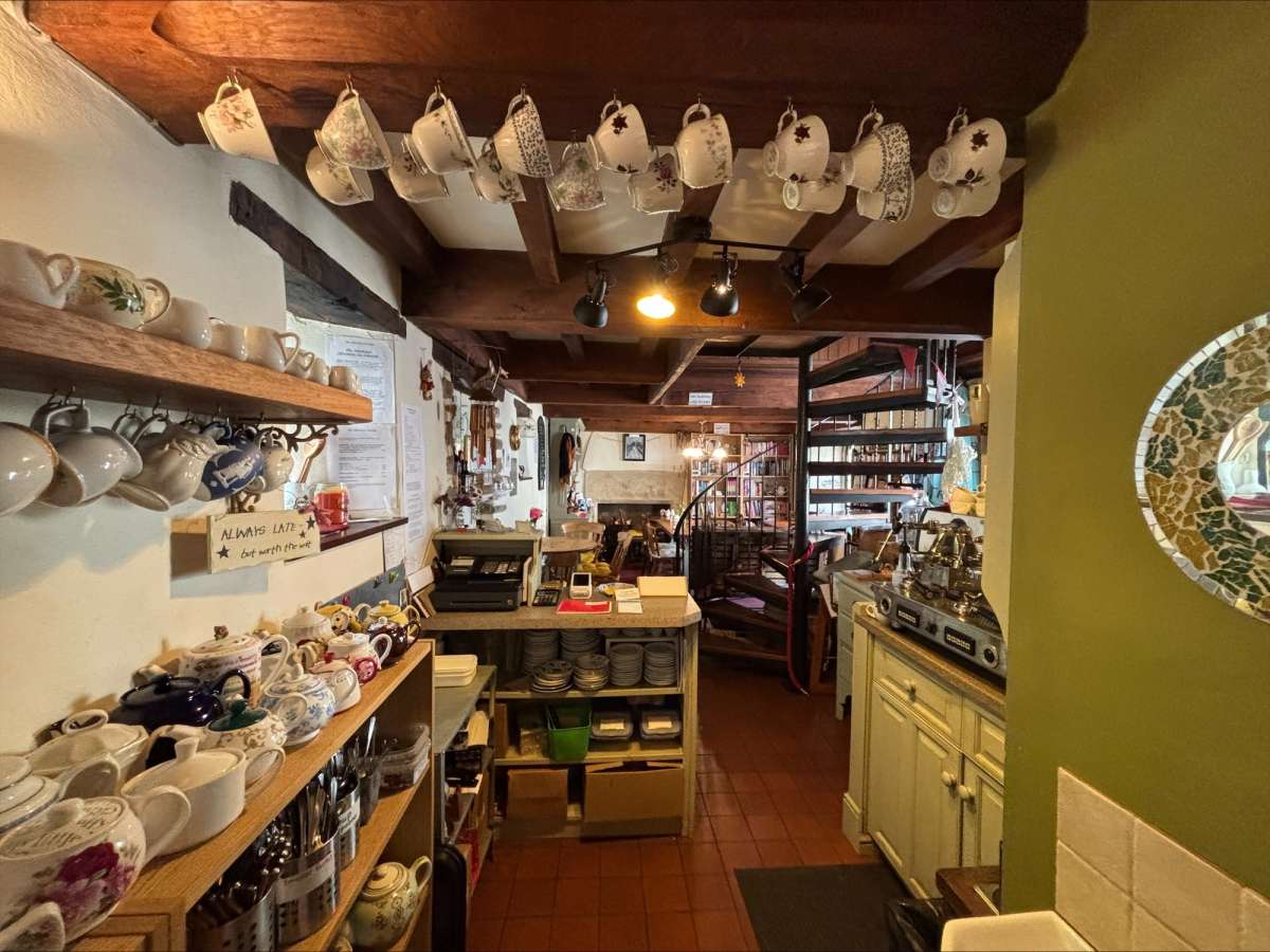 Retail/Shop in Axbridge - photo 4