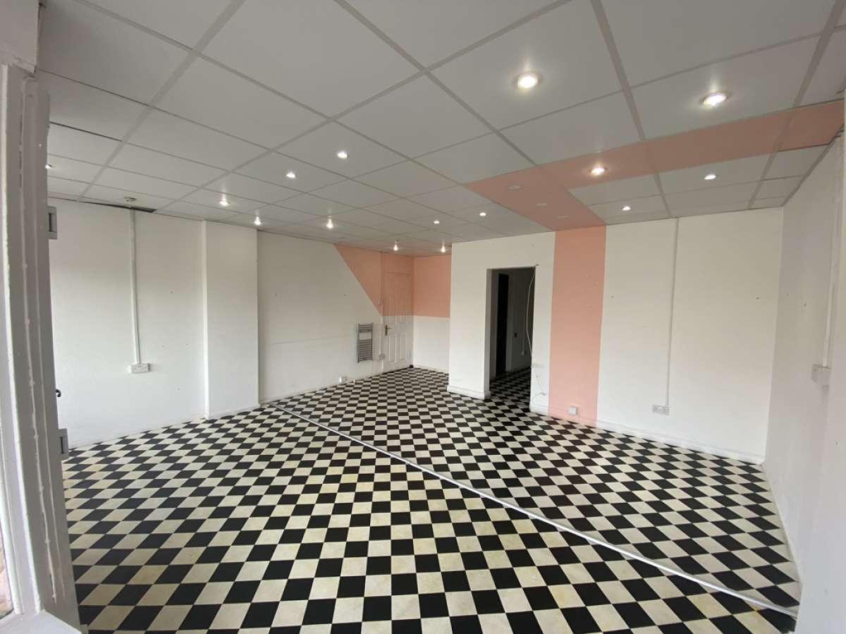 Retail/Shop in Birmingham - photo 3