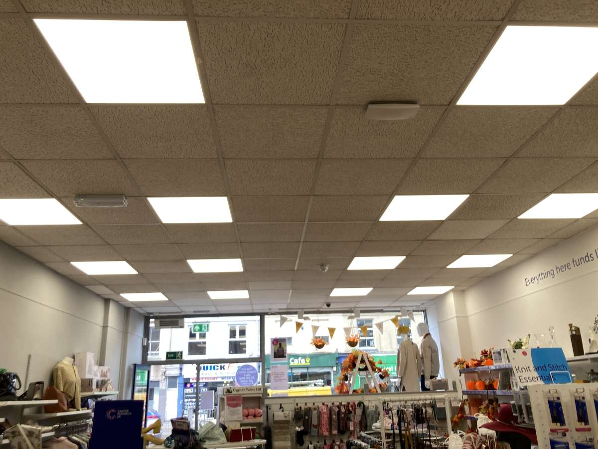 Retail/Shop in Plymouth - photo 4