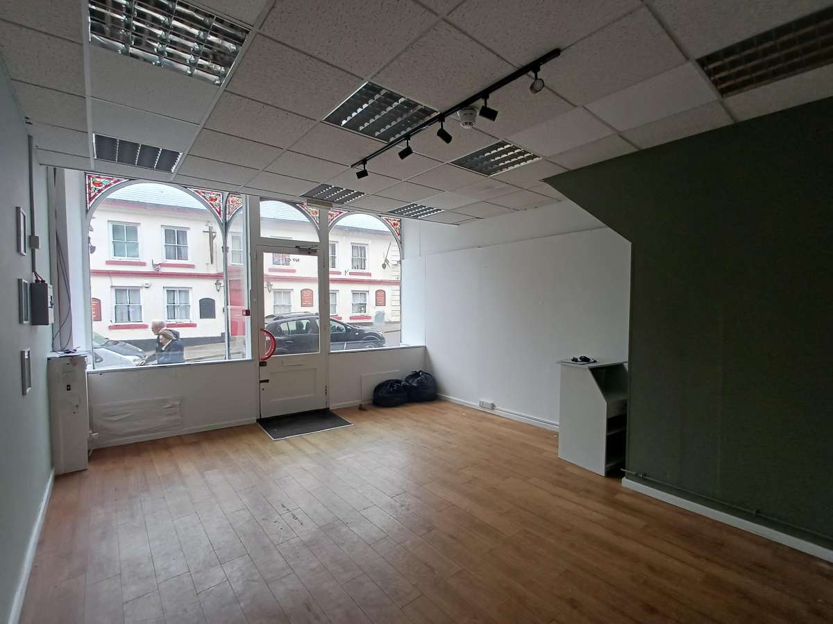 Retail/Shop in Redruth - photo 3