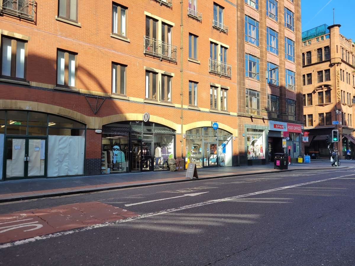 Retail/Shop in Glasgow - photo 2