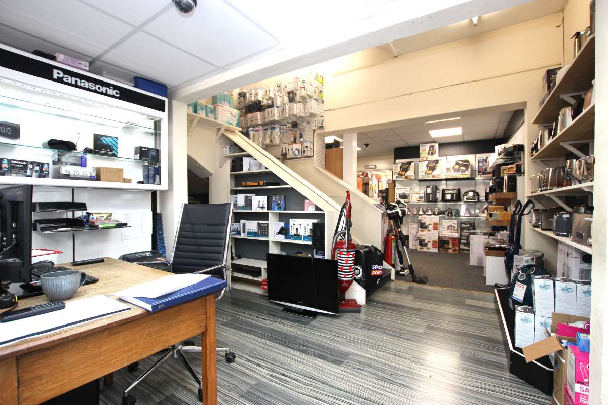 Retail/Shop in Louth - photo 3