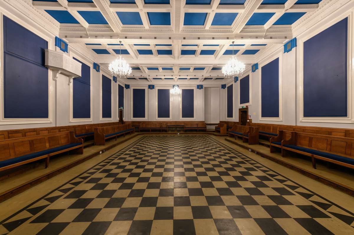 Retail/Shop in Norwich - photo 2