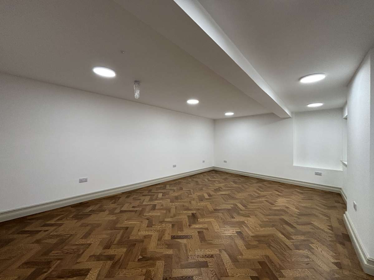 Retail/Shop in Shepton Mallet - photo 3