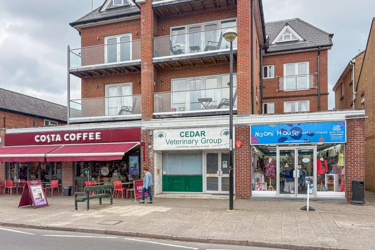 Retail in Ferndown