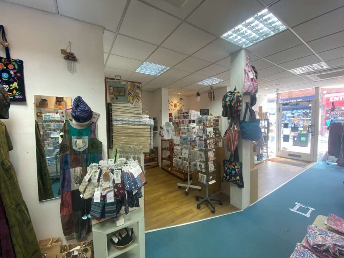 Retail/Shop in Ipswich - photo 3
