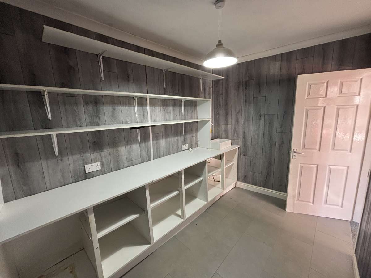 Retail/Shop in Kilmarnock - photo 4