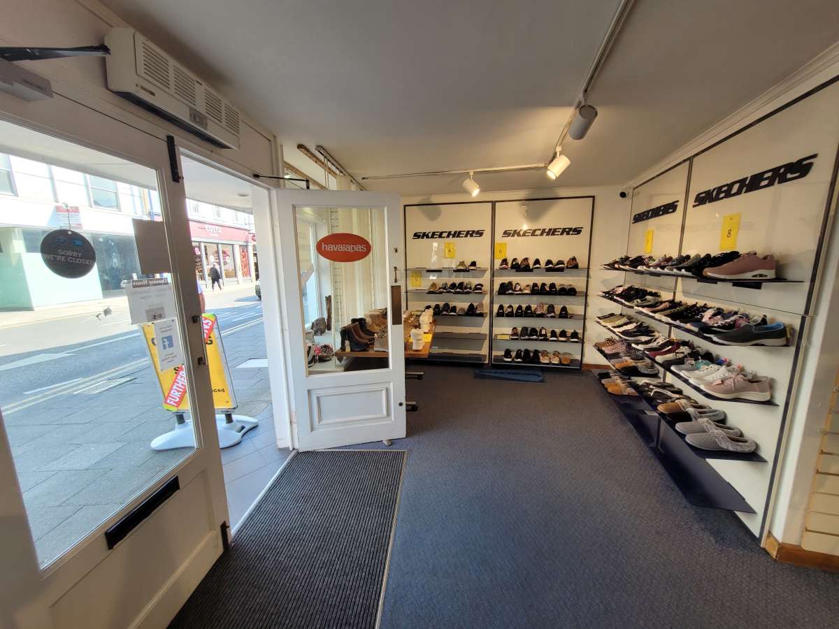 Retail/Shop in St. Neots - photo 4