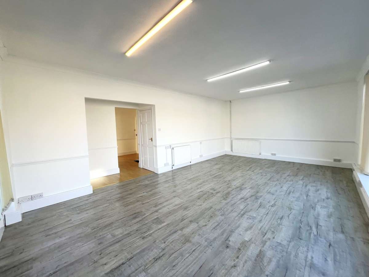 Retail/Shop in Bicknacre - photo 4