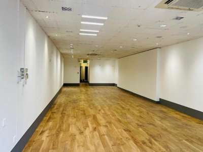 Retail/Shop in Ipswich - photo 2