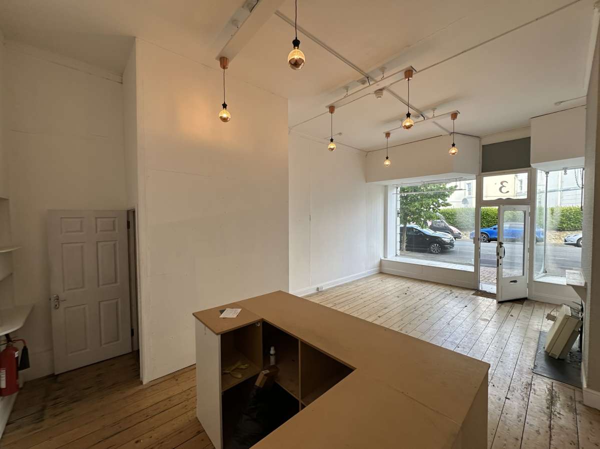 Retail/Shop in Eastbourne - photo 2
