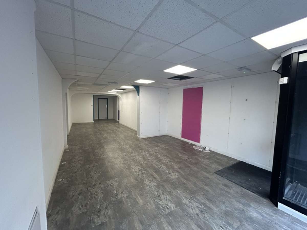 Retail/Shop in Belper - photo 2