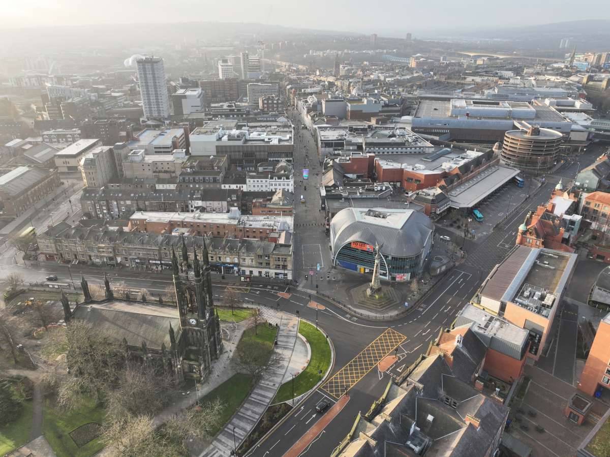 Retail/Shop in Newcastle Upon Tyne - photo 2