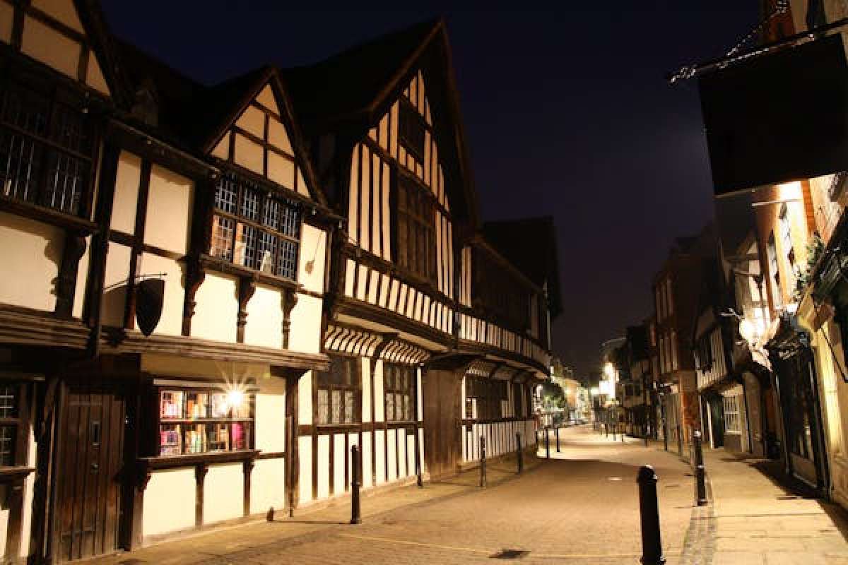 Retail/Shop in Worcester