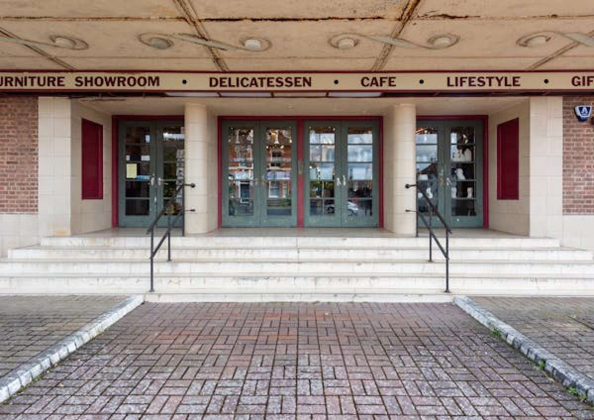 Retail/Shop in Worcester