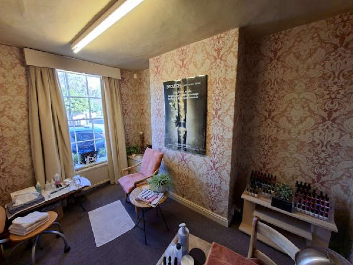 Retail/Shop in Doncaster - photo 4
