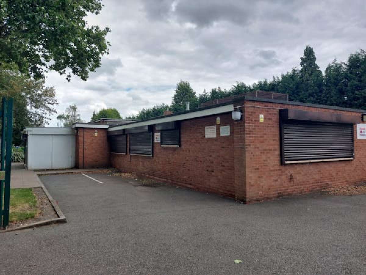 Retail/Shop in Kingstanding - photo 3