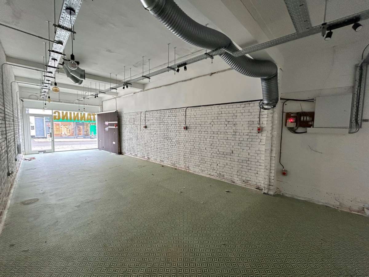 Retail/Shop in Maldon - photo 2