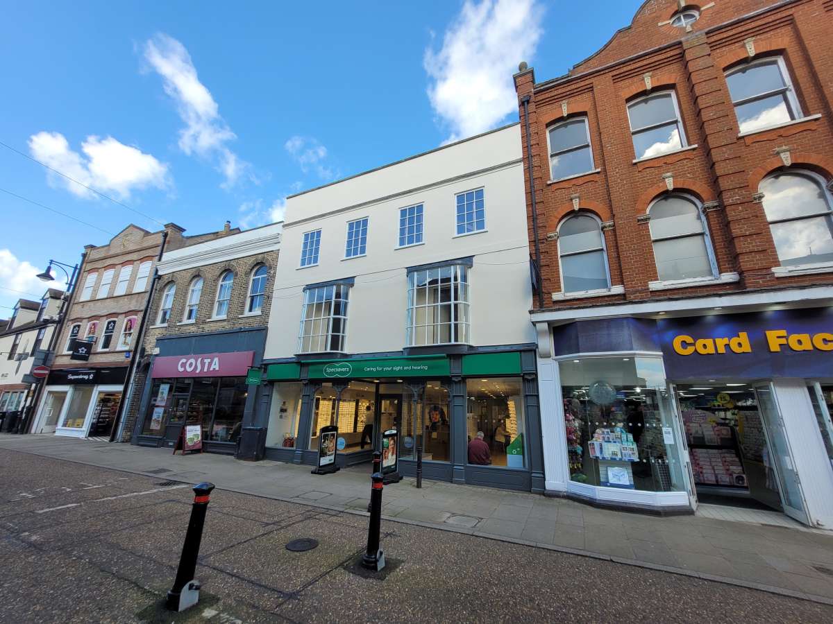 Retail in St. Ives