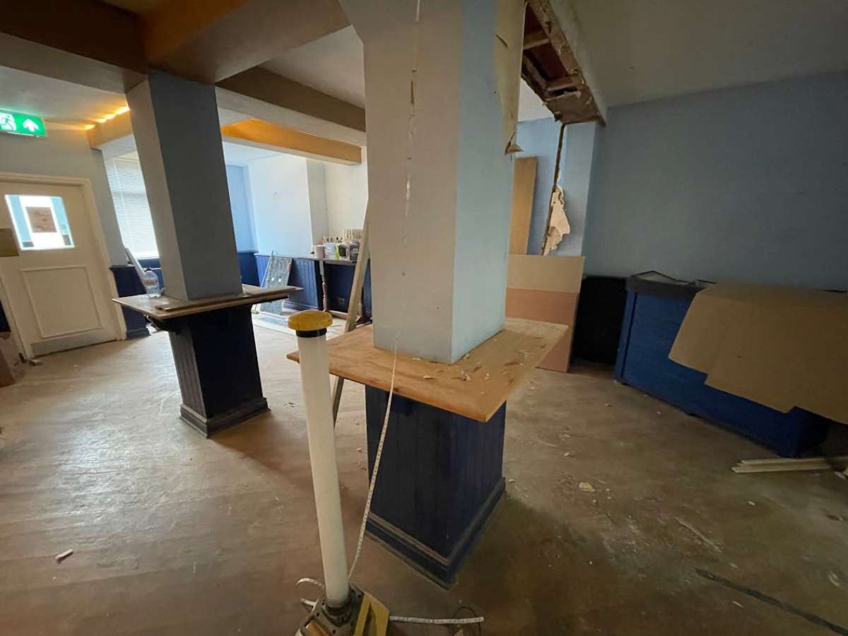 Retail/Shop in Poole - photo 3