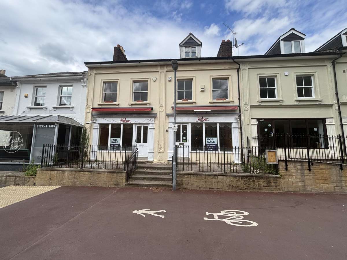 Retail/Shop in Yeovil - photo 3
