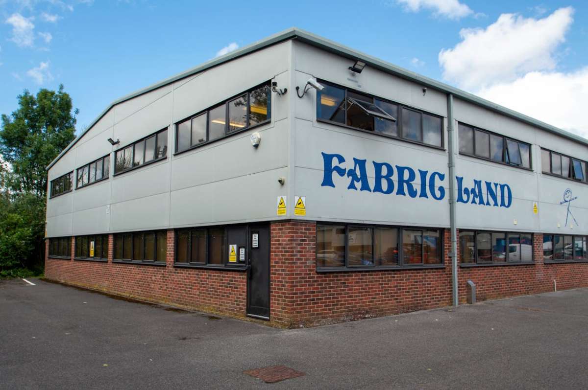 Retail in Ringwood