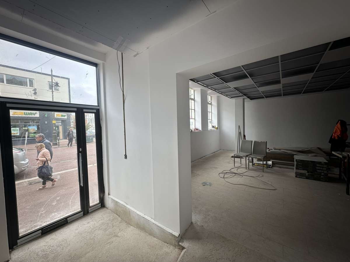 Retail/Shop in Bexhill - photo 4