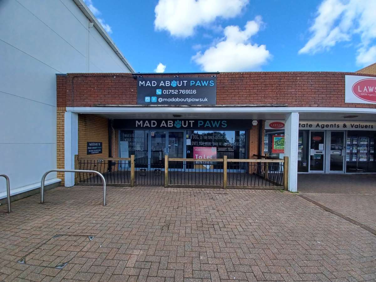 Retail/Shop To Let, Plymouth