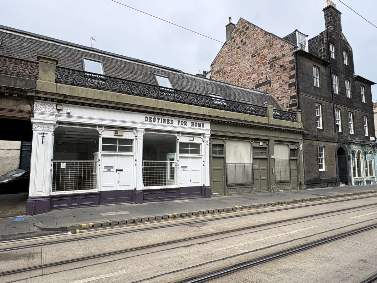 Retail/Shop in Leith - photo 2