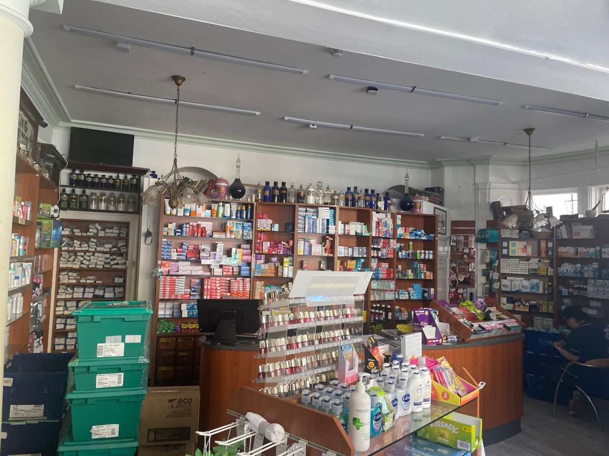 Retail/Shop in Bath - photo 2