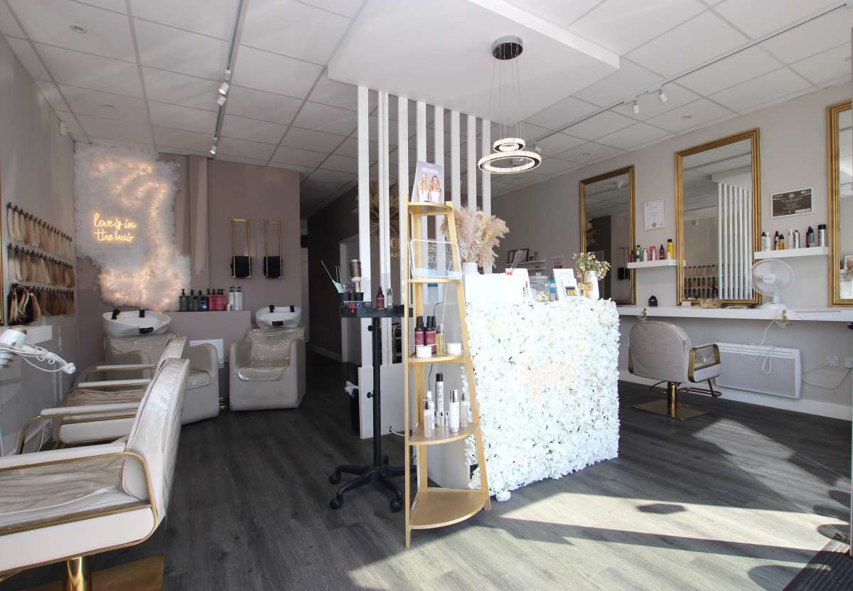 Retail/Shop in Mansfield - photo 2