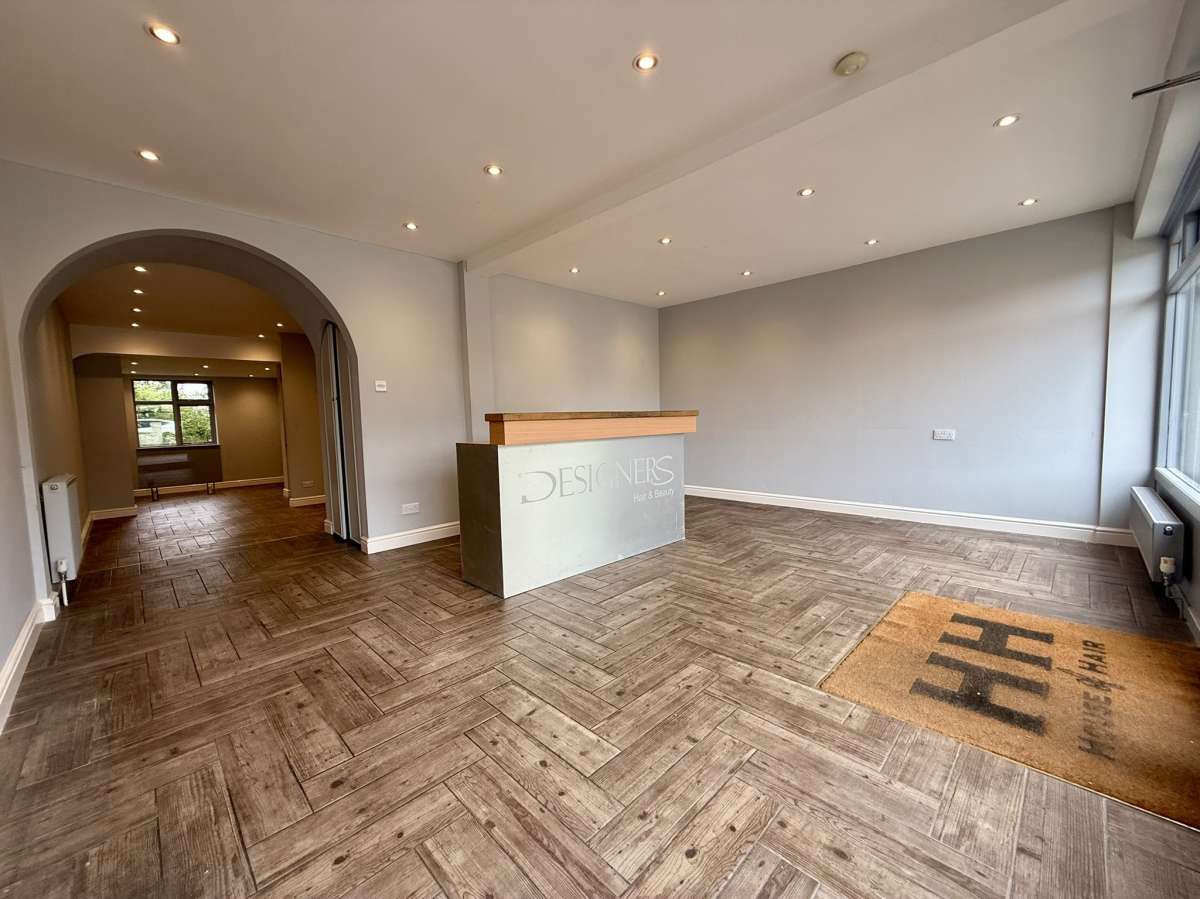 Retail/Shop in Coventry - photo 3