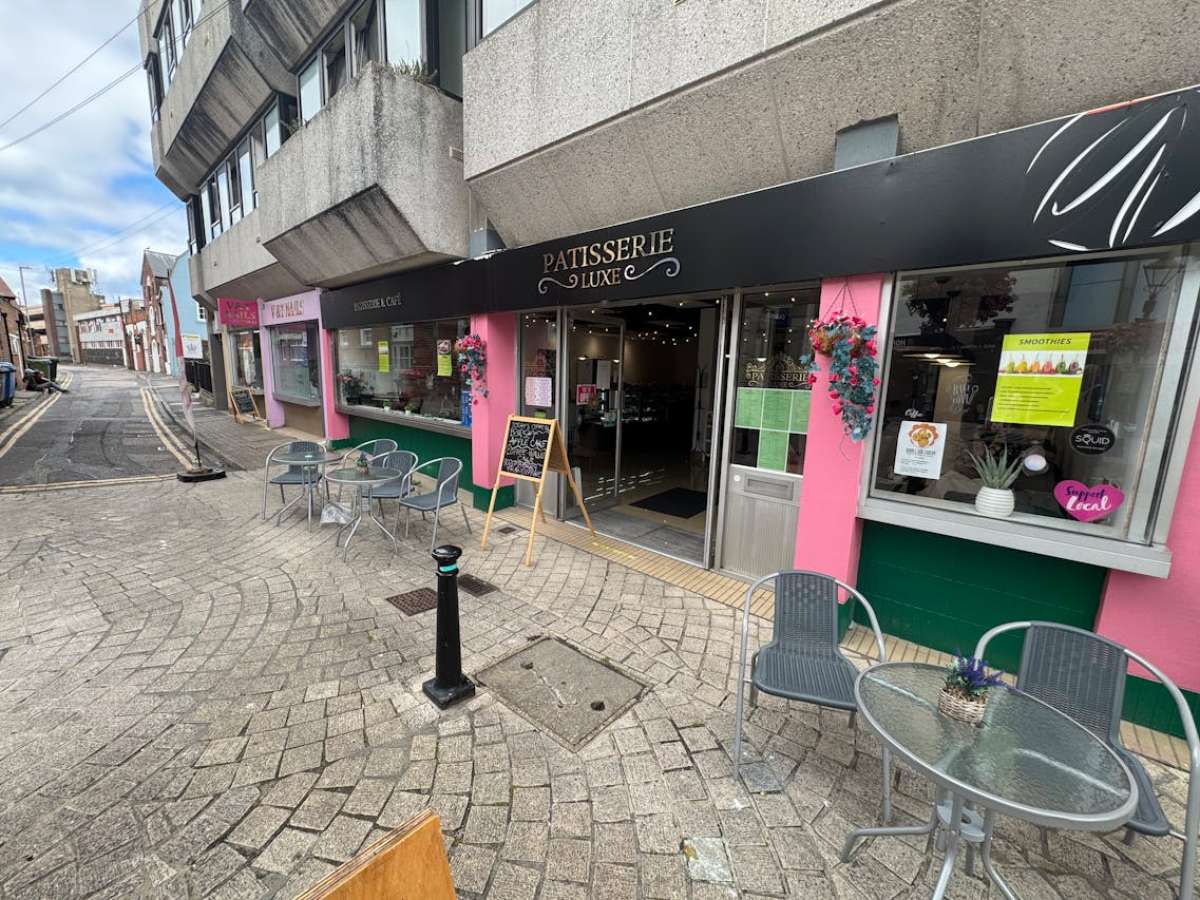 Retail in Poole