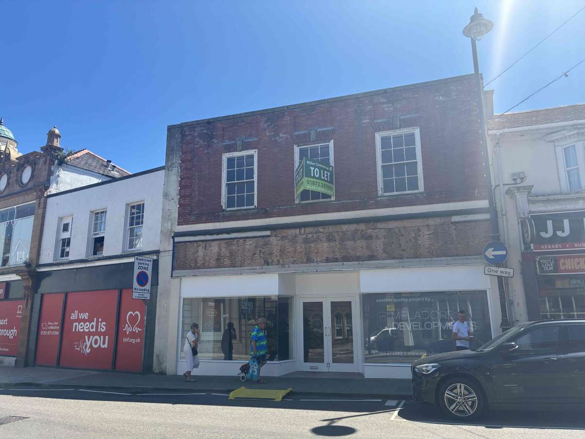 Retail in Camborne