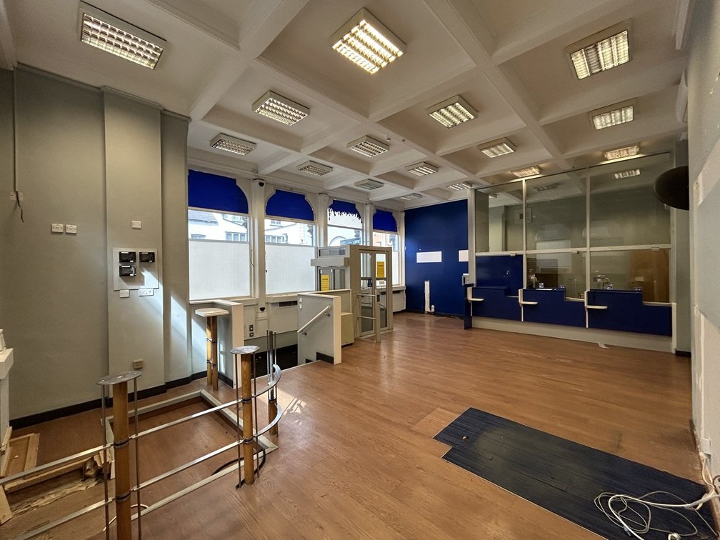 Retail/Shop in Nottingham - photo 3