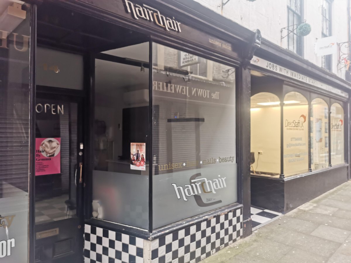 Retail/Shop in Great Yarmouth - photo 4