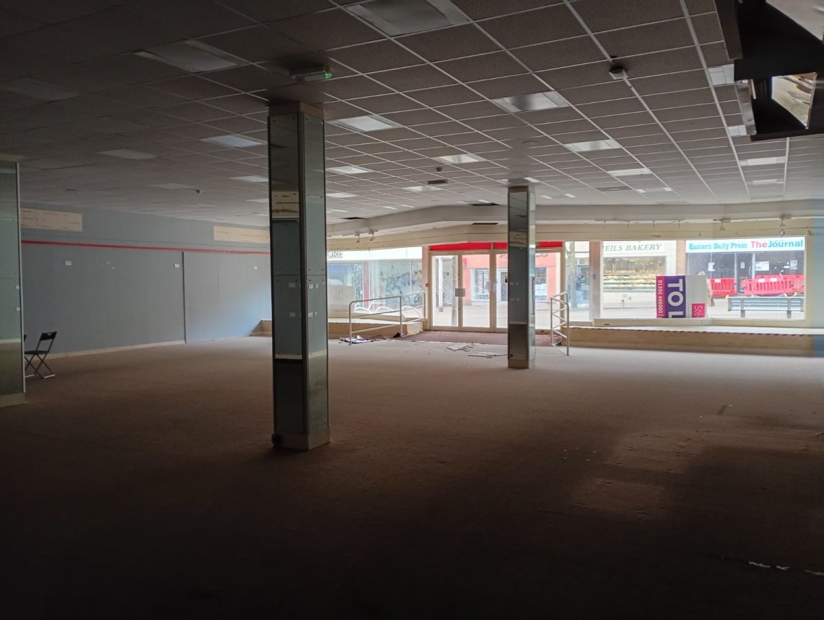 Retail/Shop in Lowestoft - photo 3