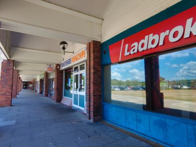 Retail/Shop in Poole - photo 2