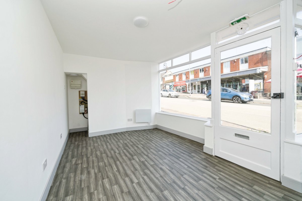 Retail/Shop in Heavitree - photo 3
