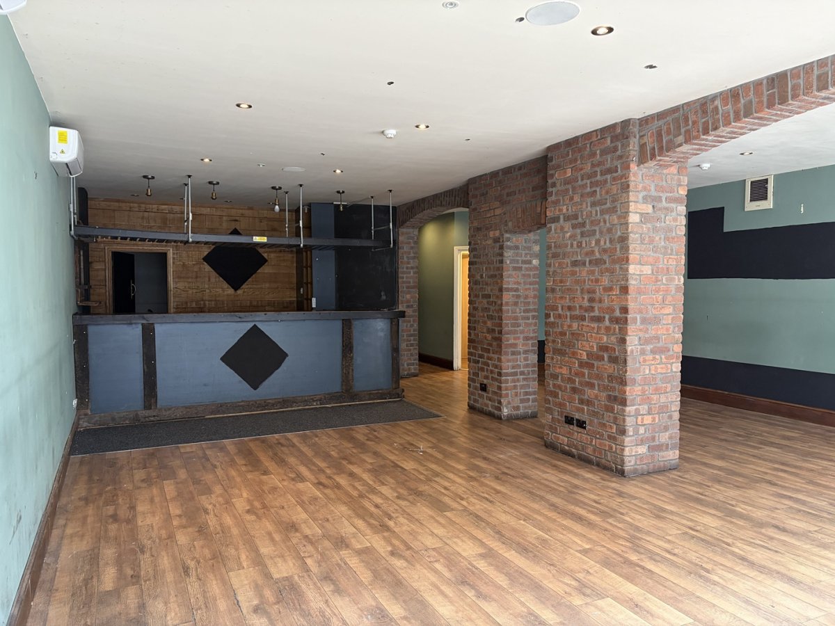 Retail/Shop in Derby - photo 2