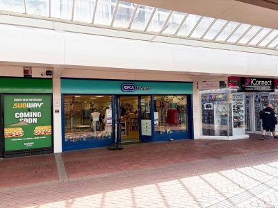 Retail/Shop in Cwmbran - photo 4
