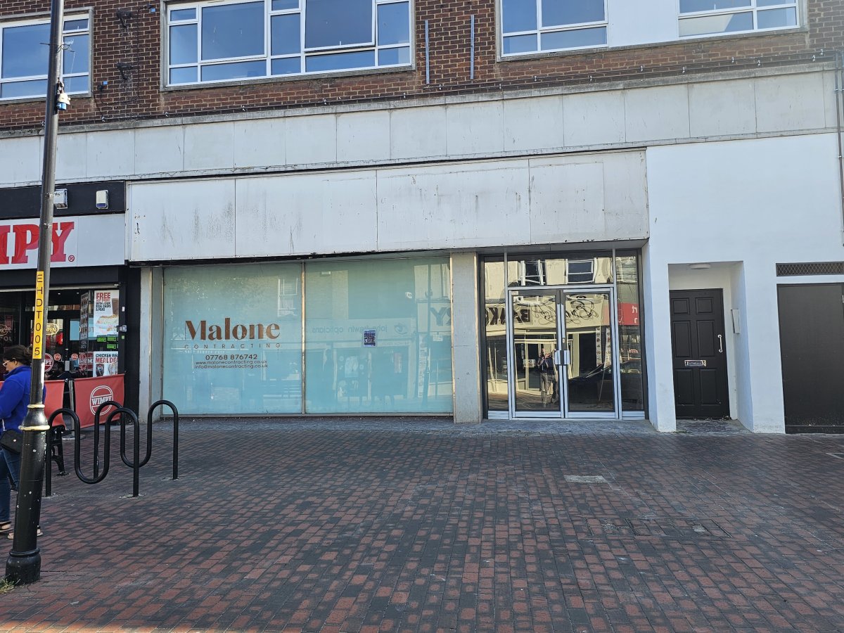 Retail/Shop in Sittingbourne - photo 3