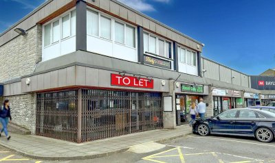 Retail in Street