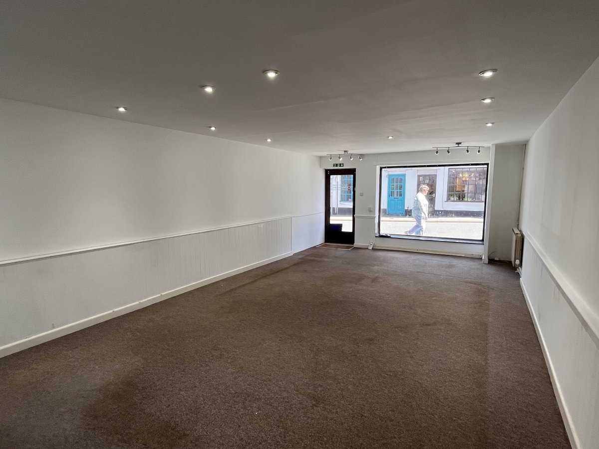 Retail/Shop in Honiton - photo 3