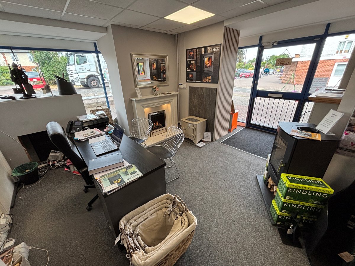 Retail/Shop in Leicester - photo 3