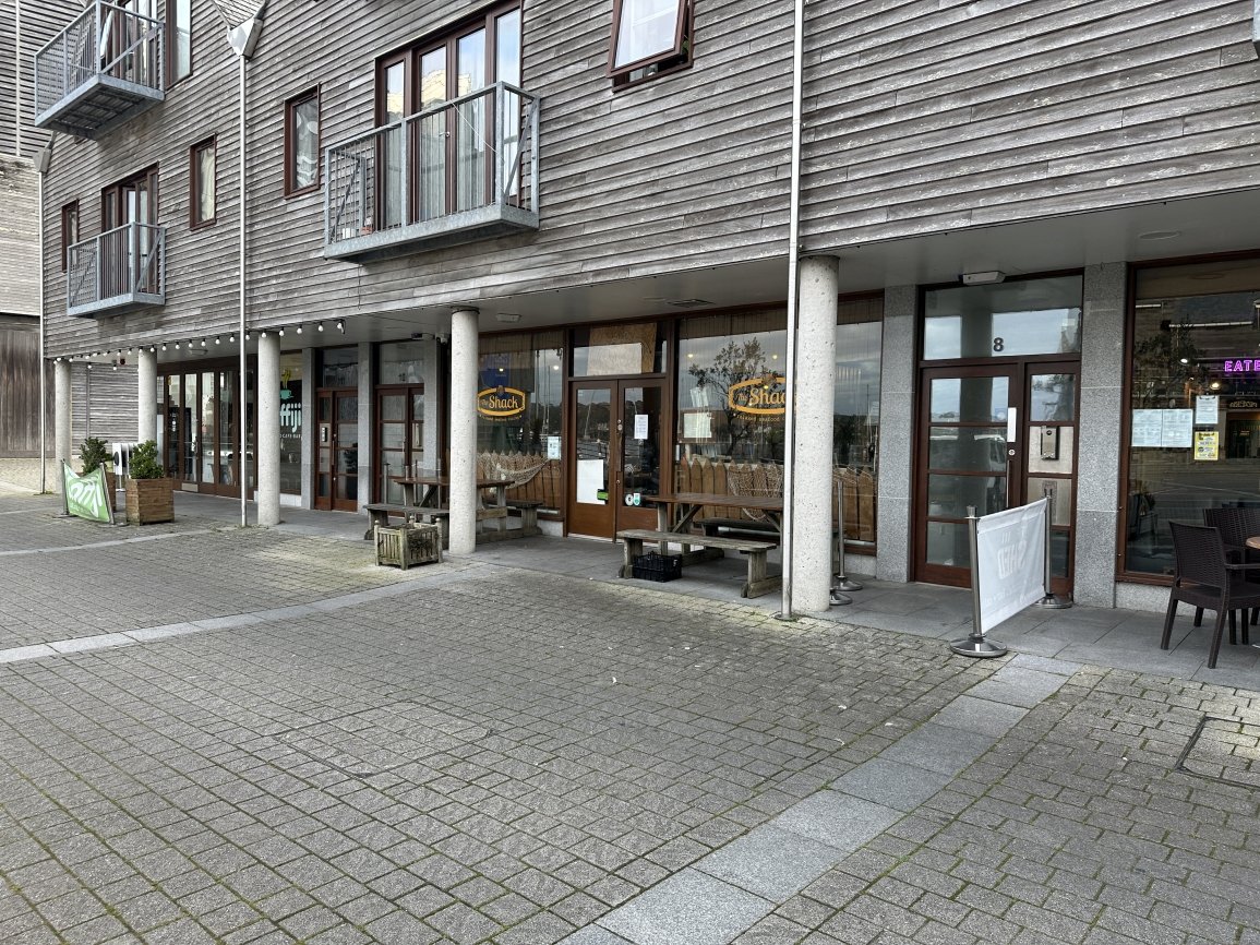 Retail/Shop in Falmouth - photo 4
